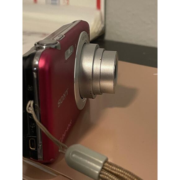 Sony Cyber-shot DSC-W710 Compact Digital Camera 16.1MP Pink 5X Zoom LCD Charger - Picture 12 of 13